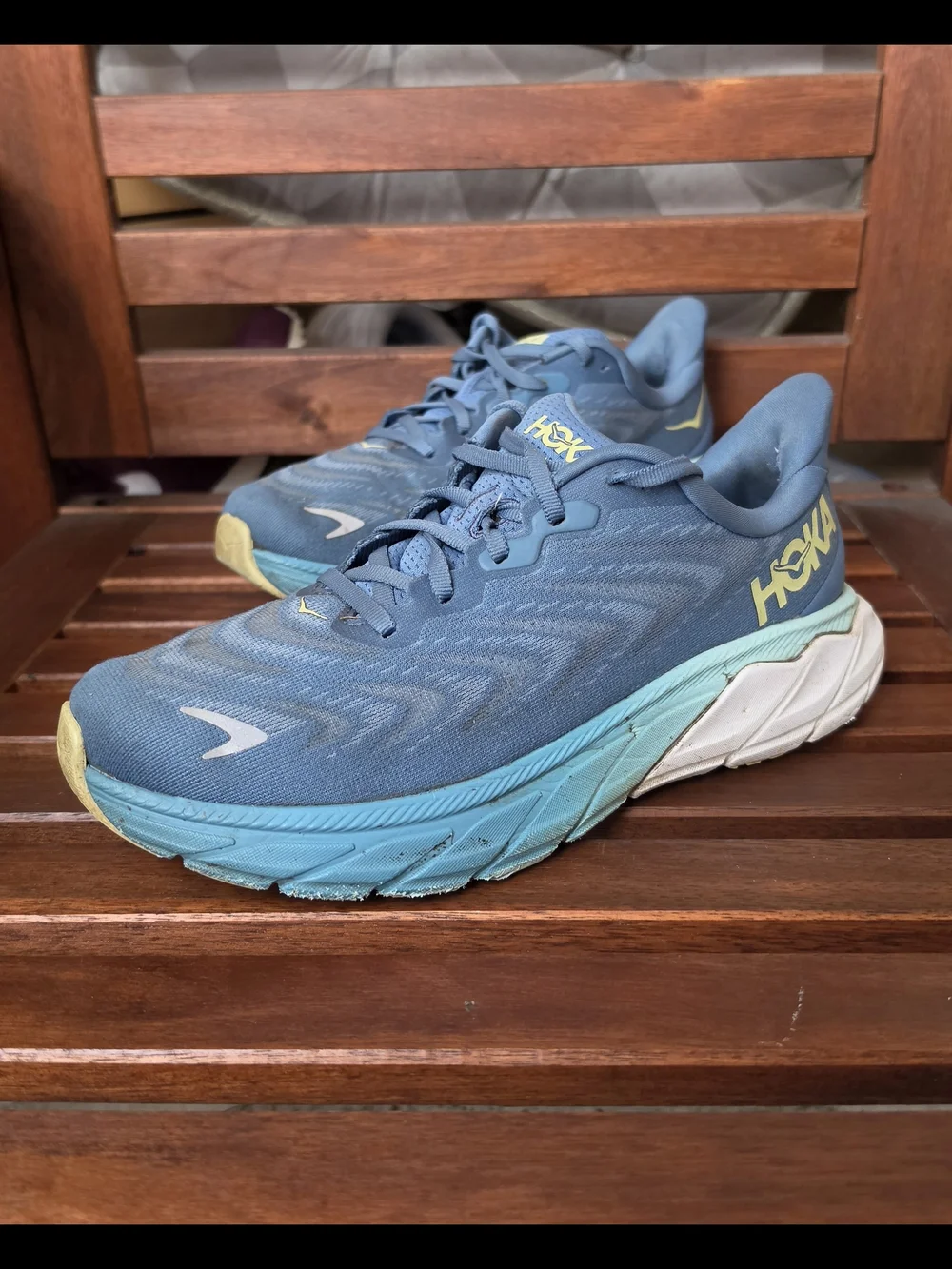 Hoka Men's Arahi 6 Size 7.5